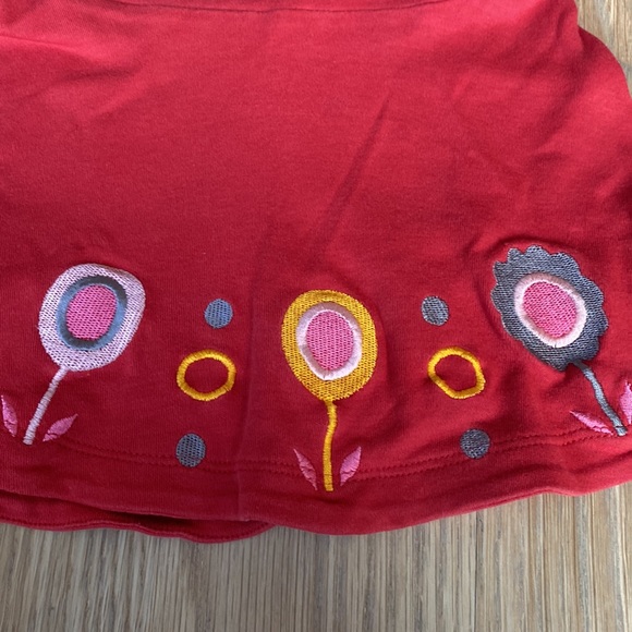 Little Green Radicals Dress with embroidered flowers used but in great condition - Picture 2 of 4